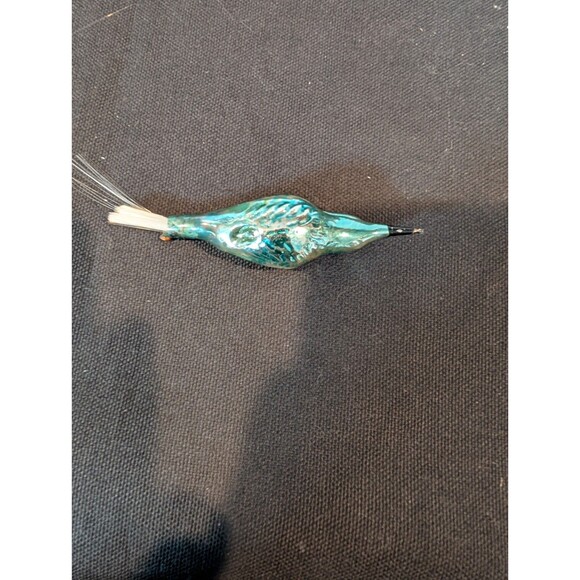 Vintage Glass Bird Clip-On Christmas Ornaments with Spun Glass Tails Set of 3 - Picture 4 of 7